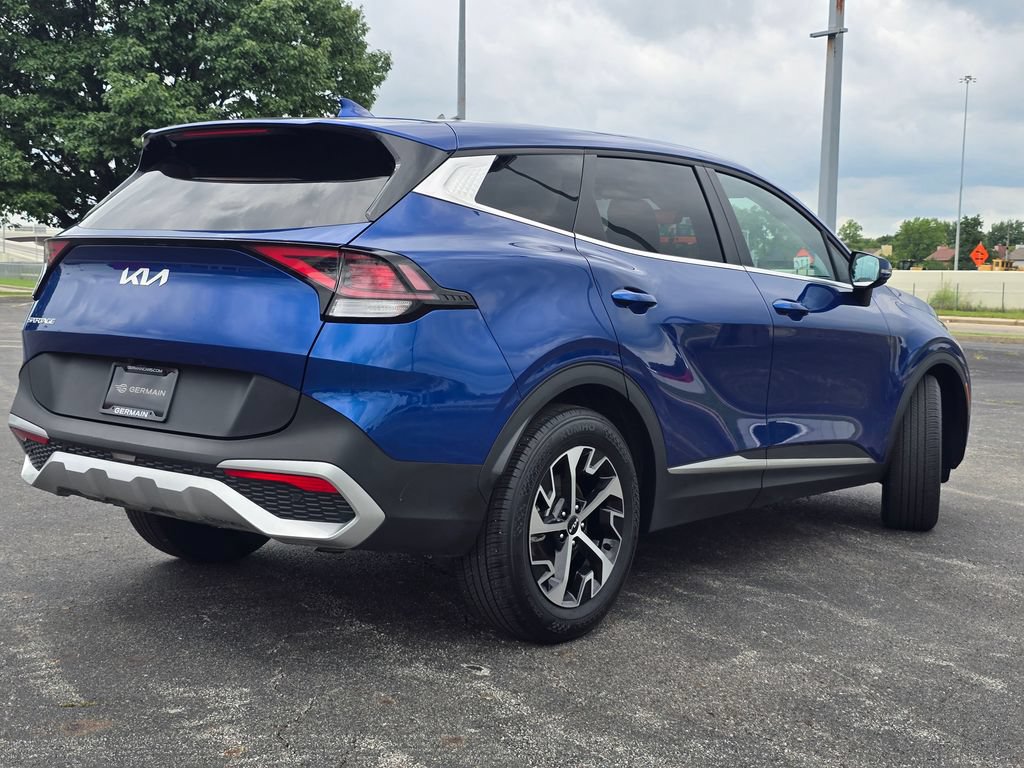 Used 2025 Kia Sportage EX FWD image 17