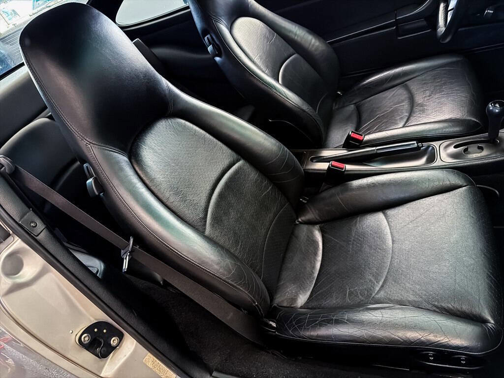 Used 1997 Porsche 911 Carrera RWD image 30