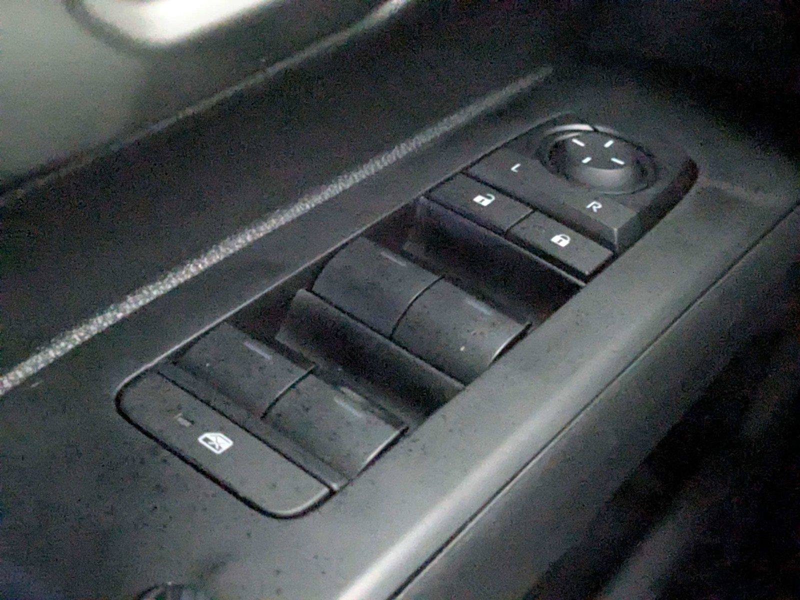 Certified 2025 Toyota Tacoma TRD Sport AWD/4WD image 11
