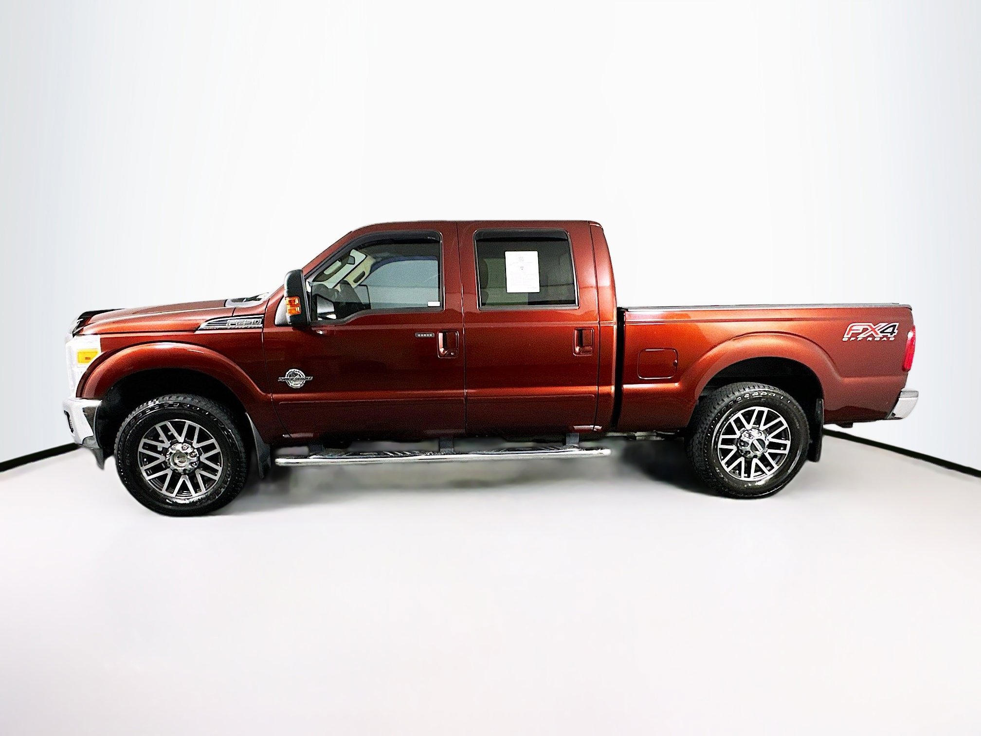 Used 2015 Ford F250 Lariat w/ Lariat Interior Package AWD/4WD image 4
