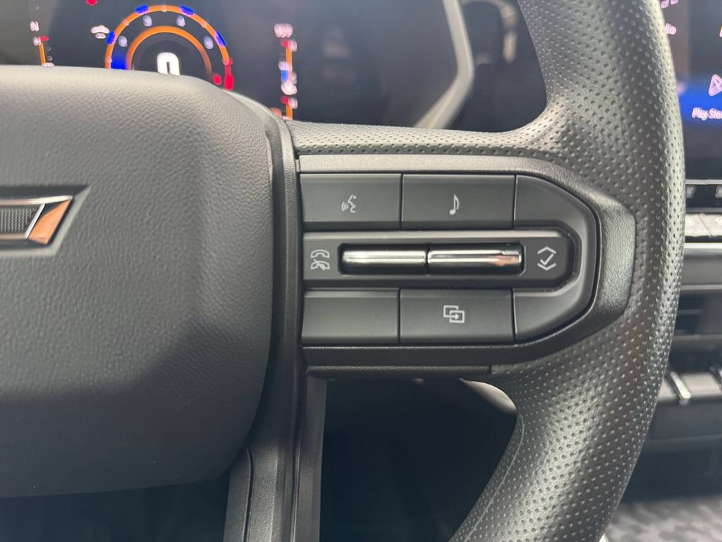 Certified 2023 Chevrolet Colorado Trail Boss w/ Technology Package AWD/4WD image 21