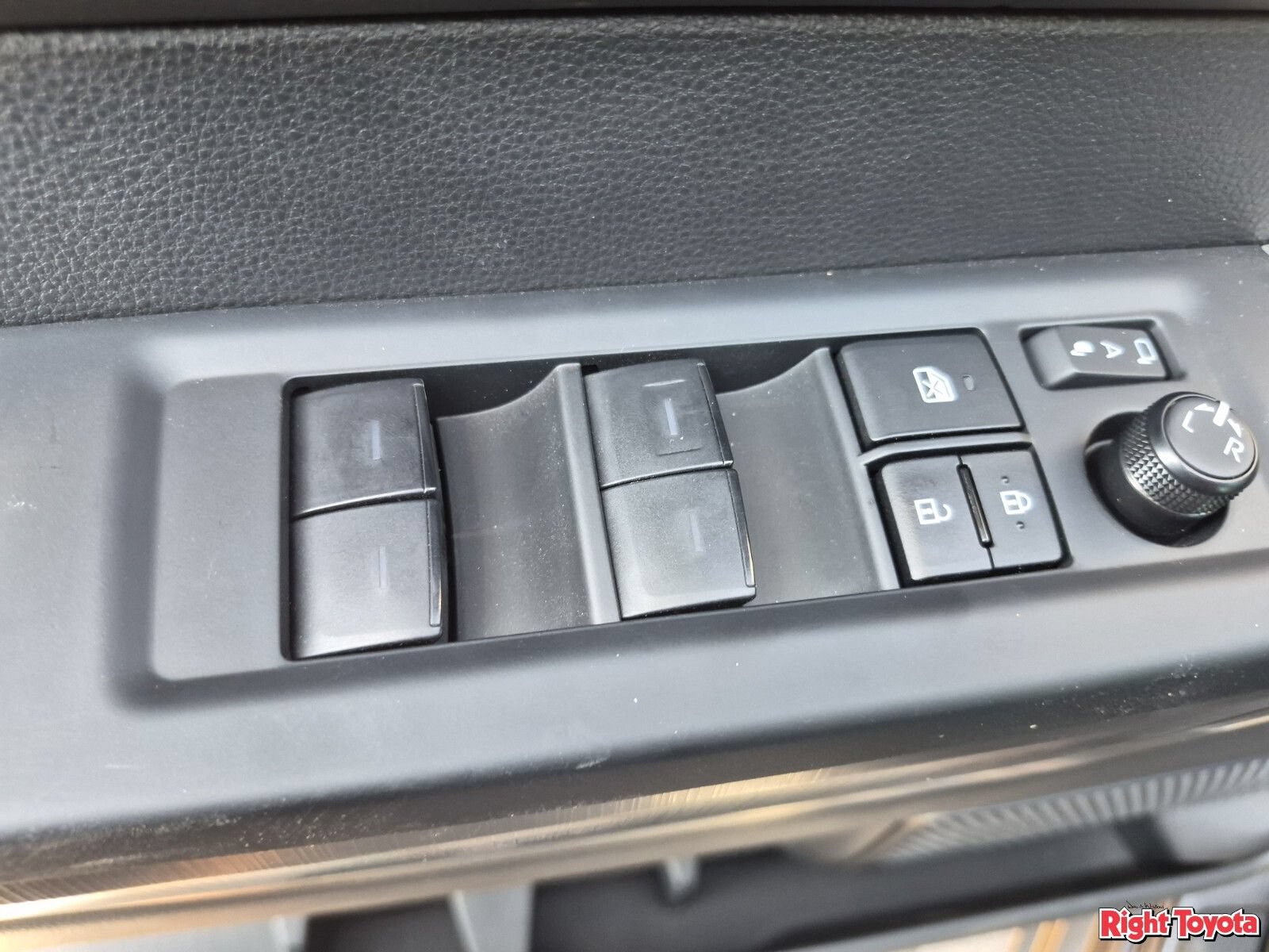 New 2026 Toyota Sequoia Platinum AWD/4WD image 18