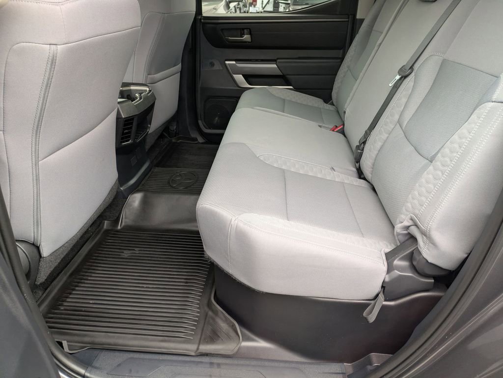 Used 2022 Toyota Tundra SR5 w/ SR5 Convenience Package image 21