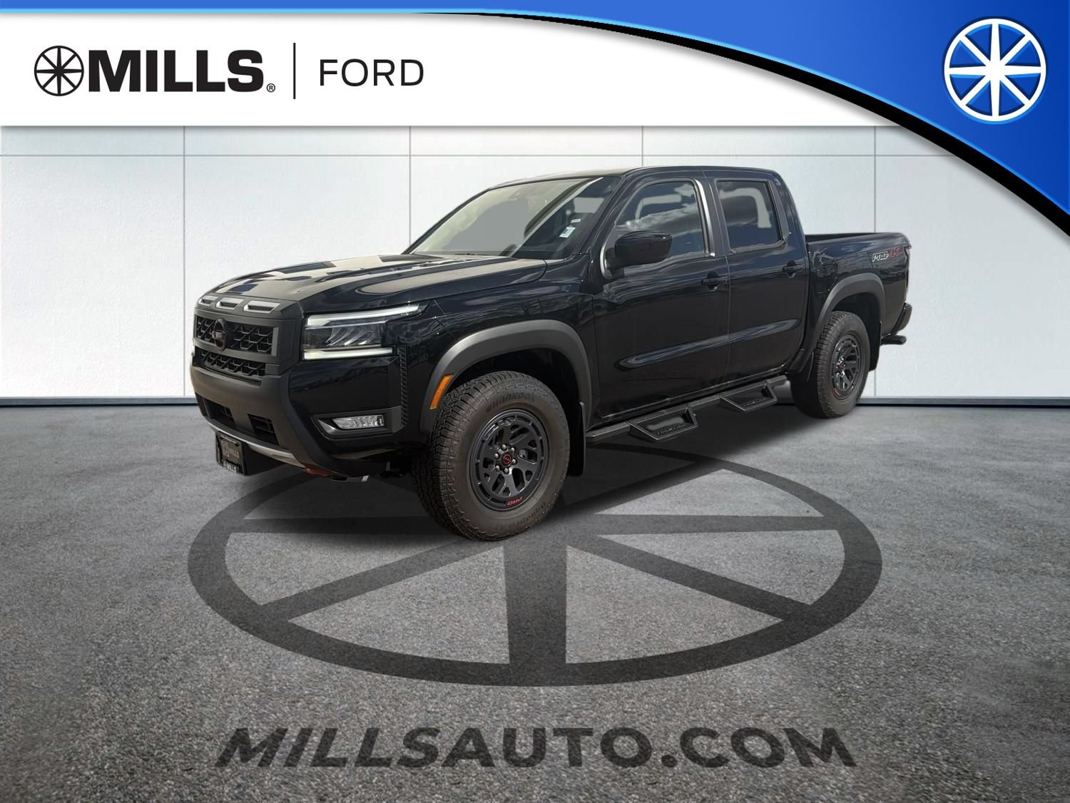 Used 2023 Nissan Frontier PRO-4X w/ Technology Package AWD/4WD image 1
