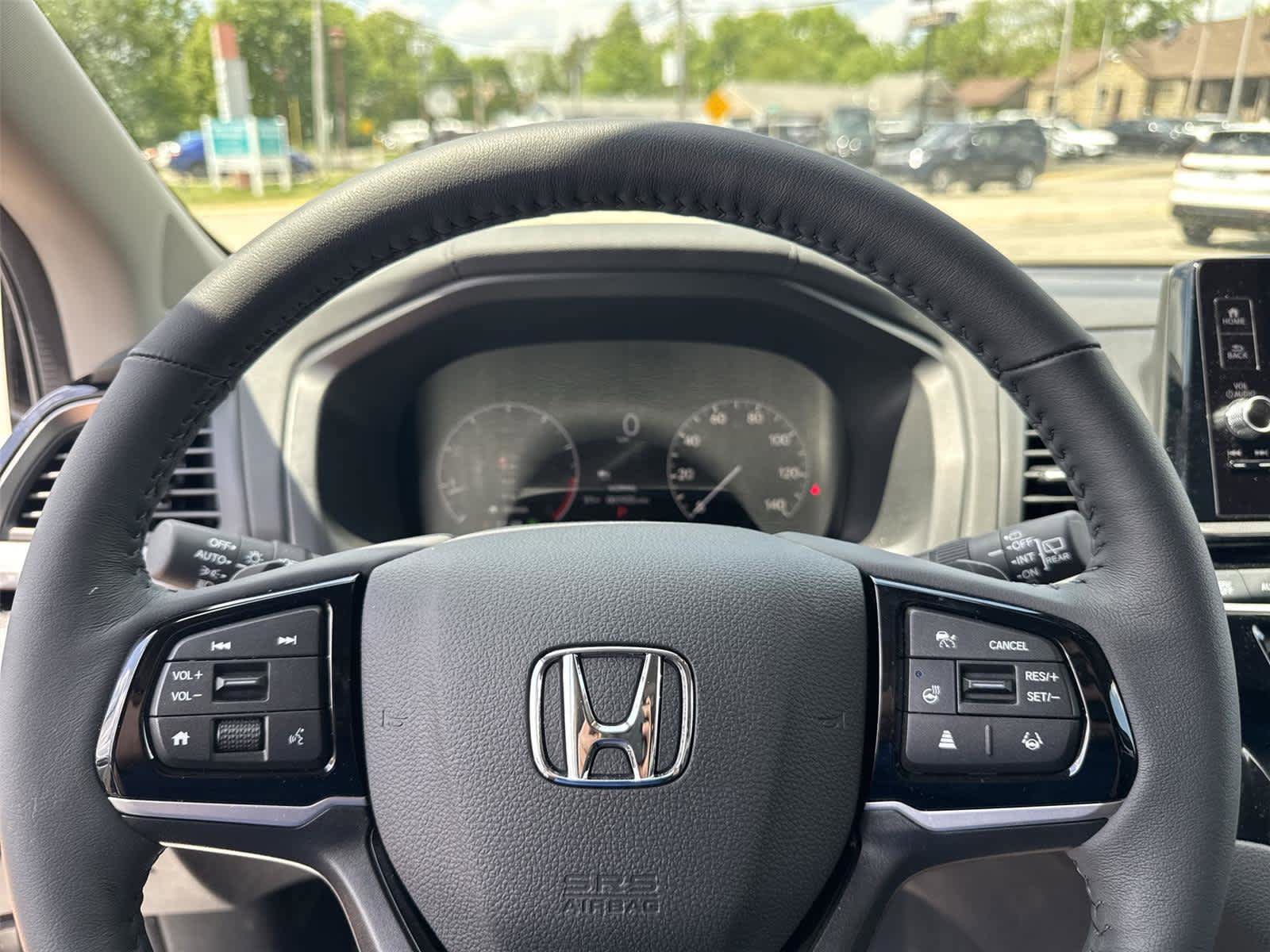 Used 2026 Honda Odyssey Elite image 18