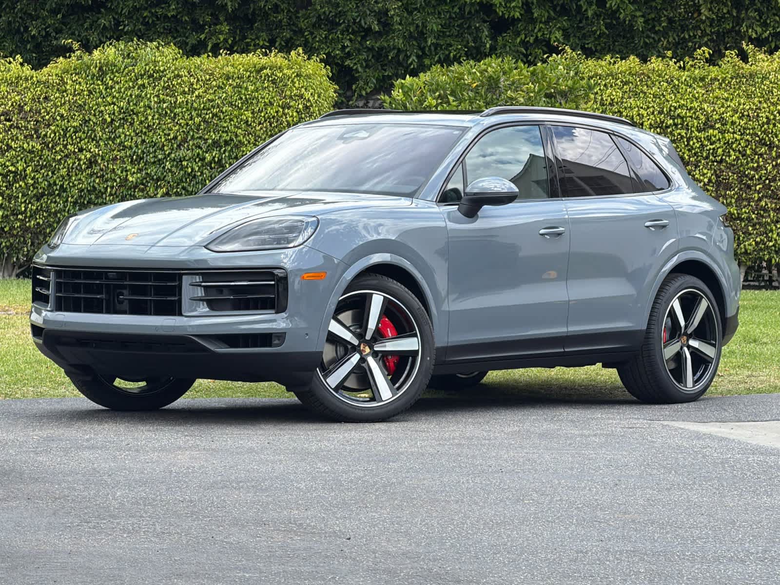 New 2026 Porsche Cayenne S