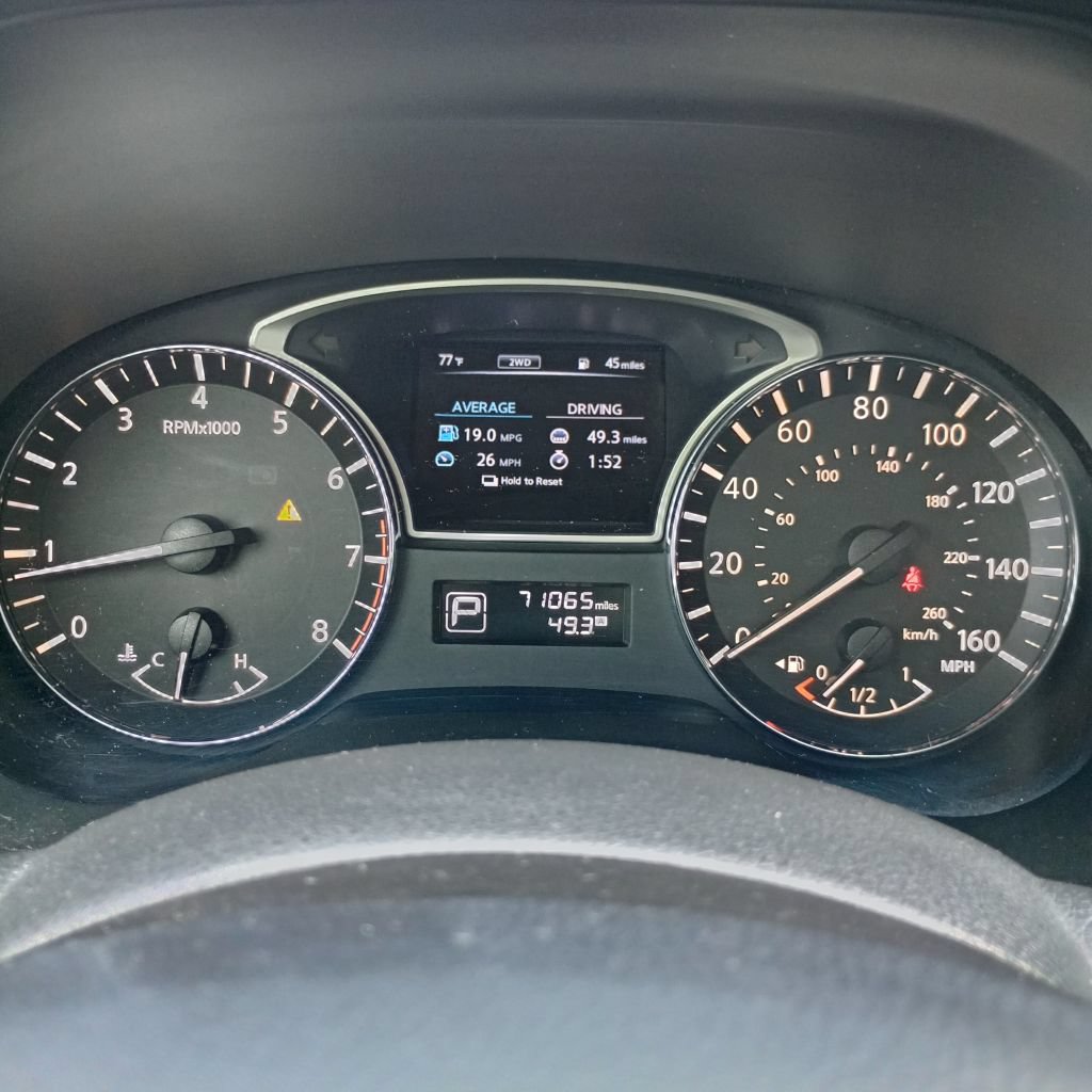 Used 2015 Nissan Pathfinder SL w/ SL Premium Package AWD/4WD image 10