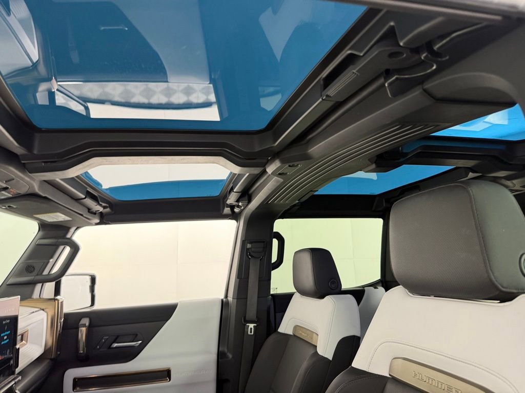 Used 2025 GMC Hummer EV 2X AWD/4WD image 25