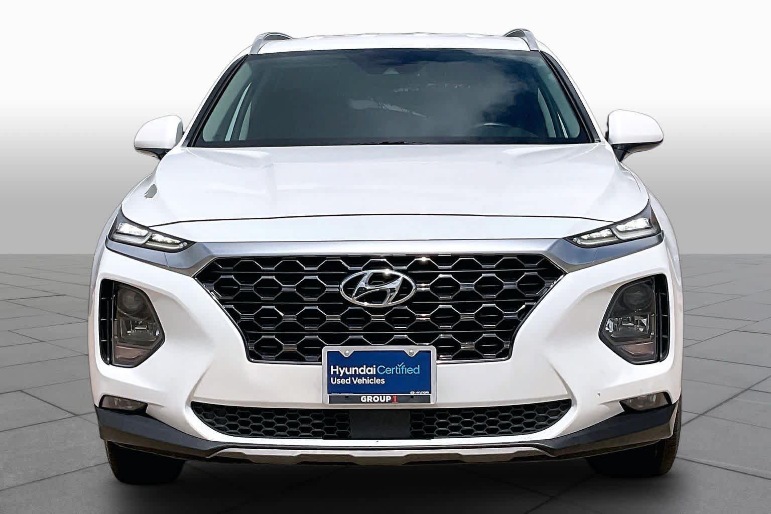 Used 2020 Hyundai Santa Fe SEL w/ Convenience Package FWD image 4