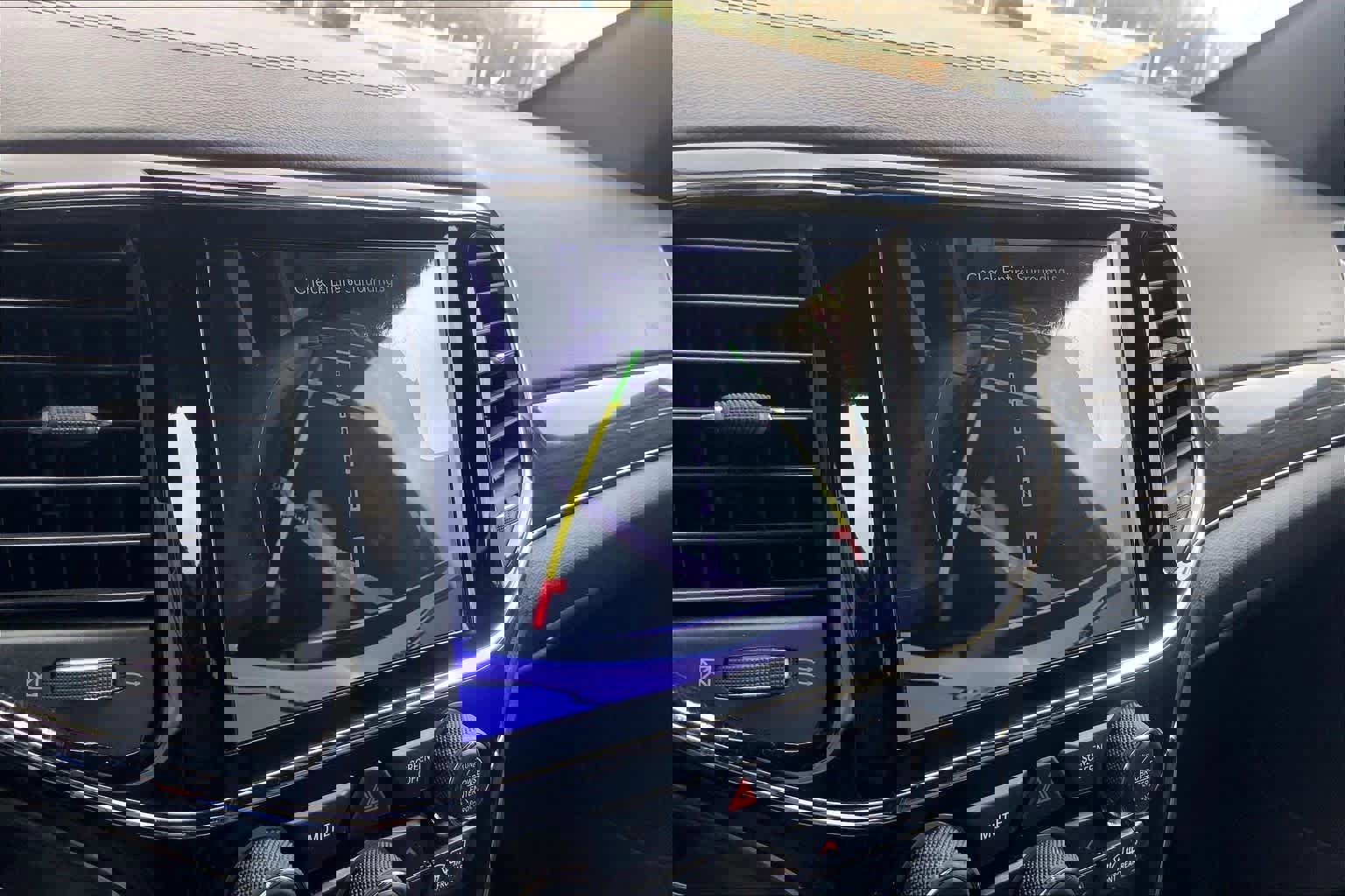 Used 2020 Jeep Grand Cherokee Overland image 28