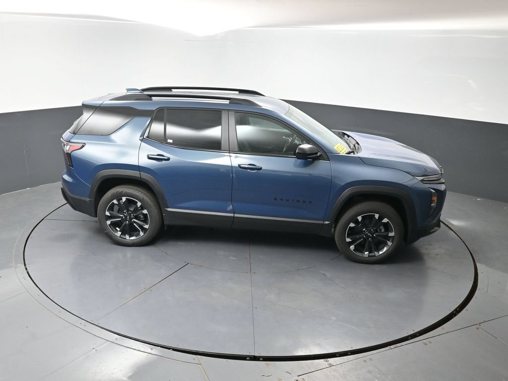 New 2027 Chevrolet Equinox RS FWD image 30
