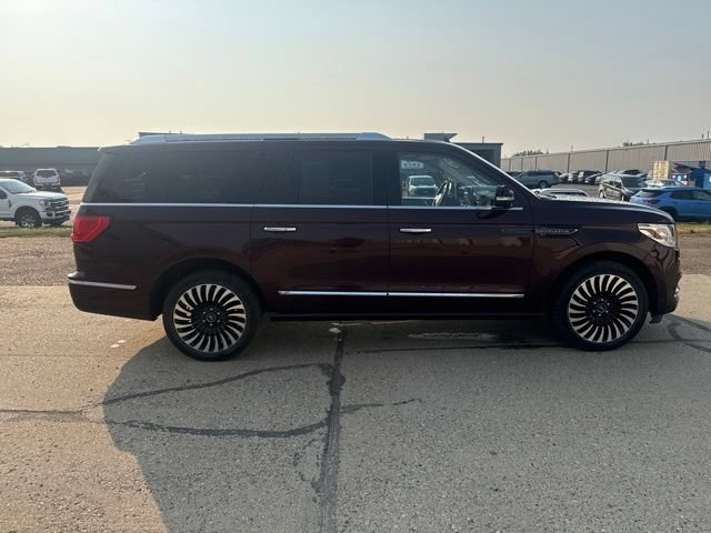 Used 2018 Lincoln Navigator L Black Label AWD/4WD image 13
