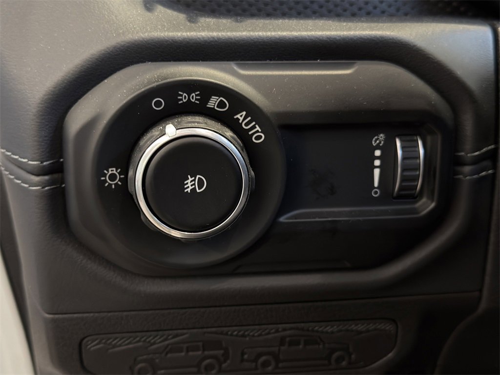 New 2025 Jeep Wrangler Rubicon 392 image 17