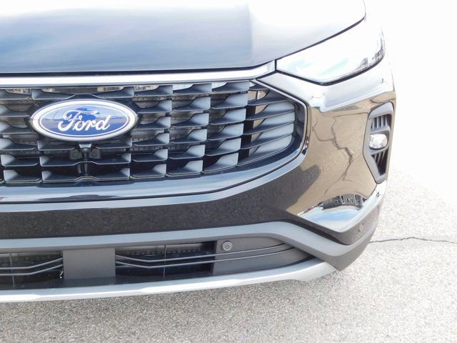 New 2026 Ford Escape Platinum w/ Premium Technology Package image 9