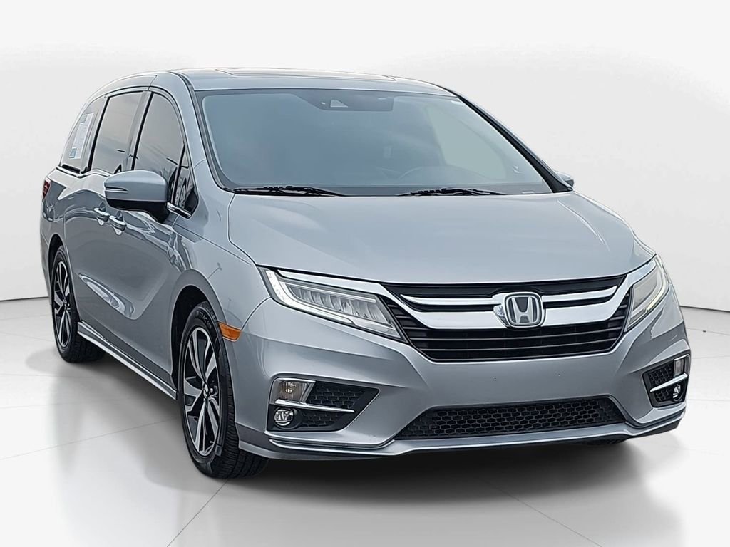 Used 2018 Honda Odyssey Elite image 2