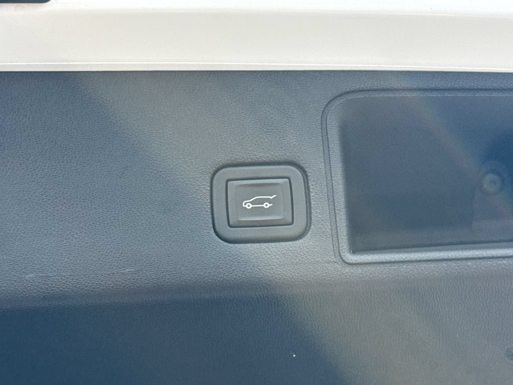 Used 2023 GMC Terrain AT4 w/ Infotainment Package II AWD/4WD image 34