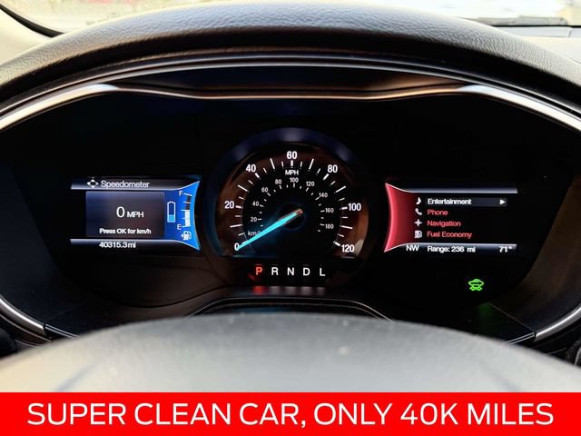 Used 2019 Ford Fusion Energi Titanium FWD image 23