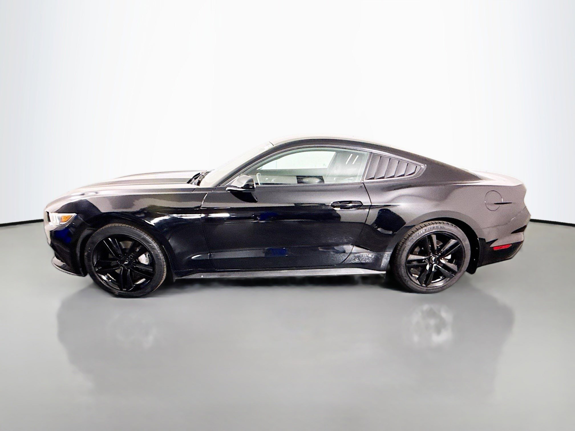 Used 2016 Ford Mustang Coupe w/ Ecoboost Performance Package RWD image 6
