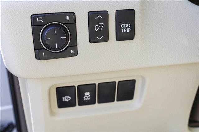 Used 2016 Lexus GX 460 image 13