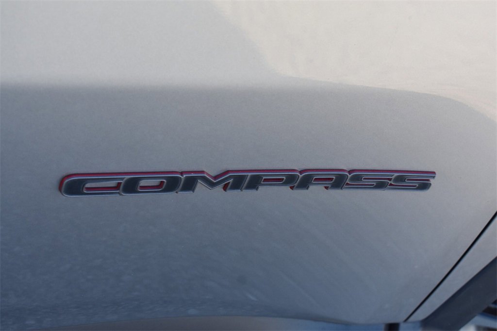 Used 2017 Jeep Compass Trailhawk w/ Leather Interior Group image 15