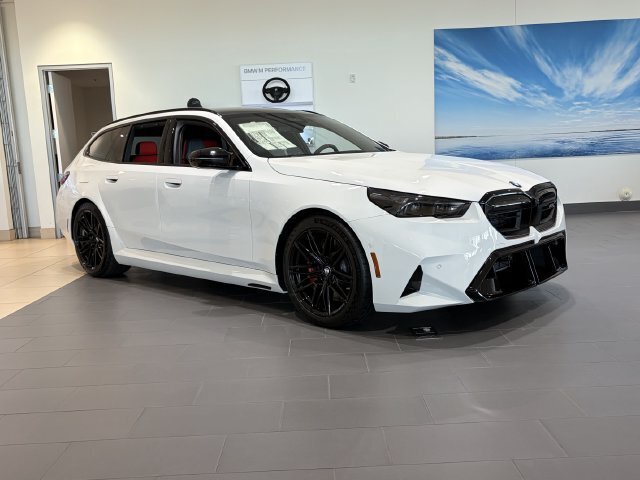 New 2027 BMW M5 Touring w/ M Driver's Package AWD/4WD image 3