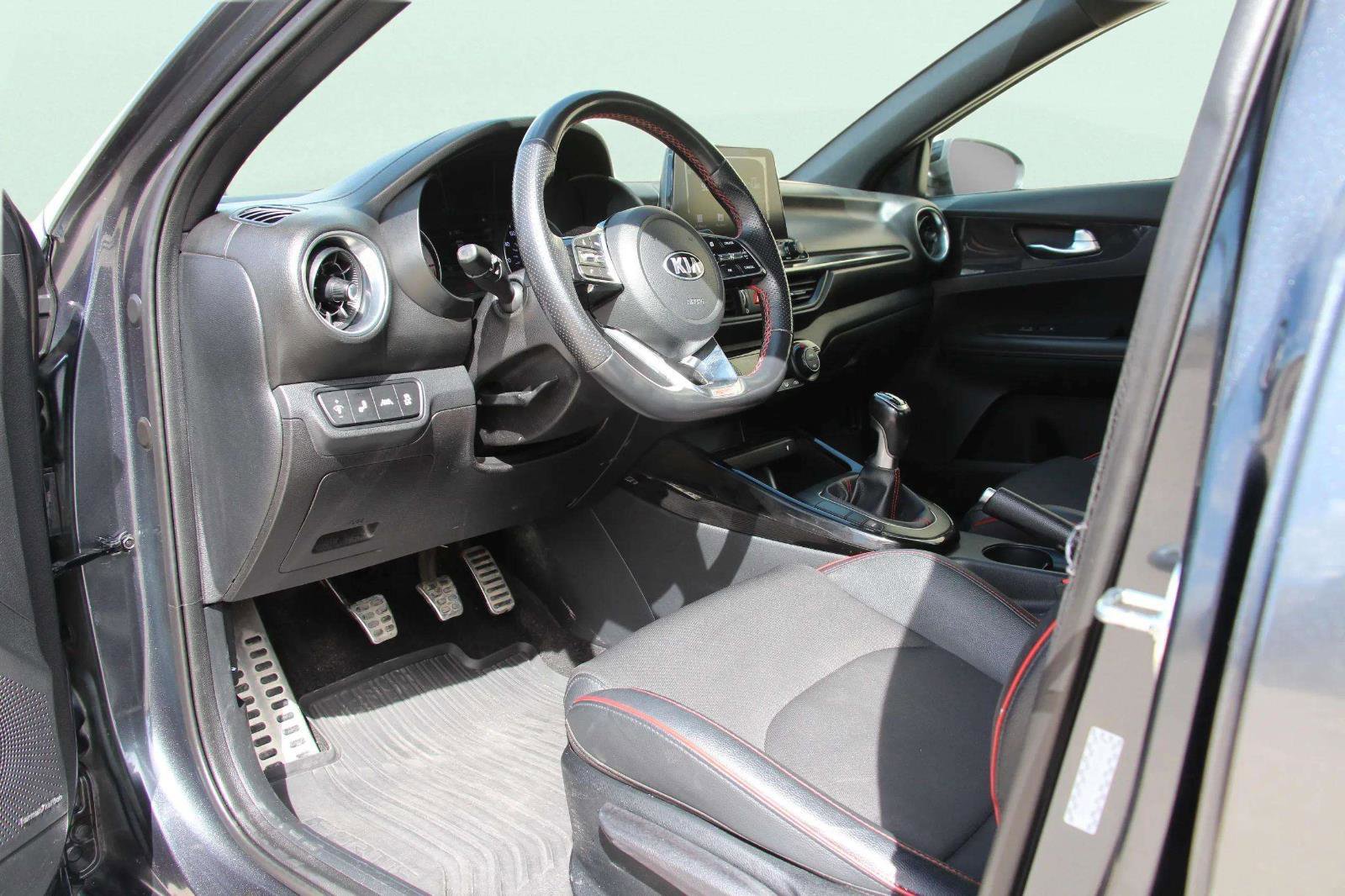 Used 2020 Kia Forte GT image 14