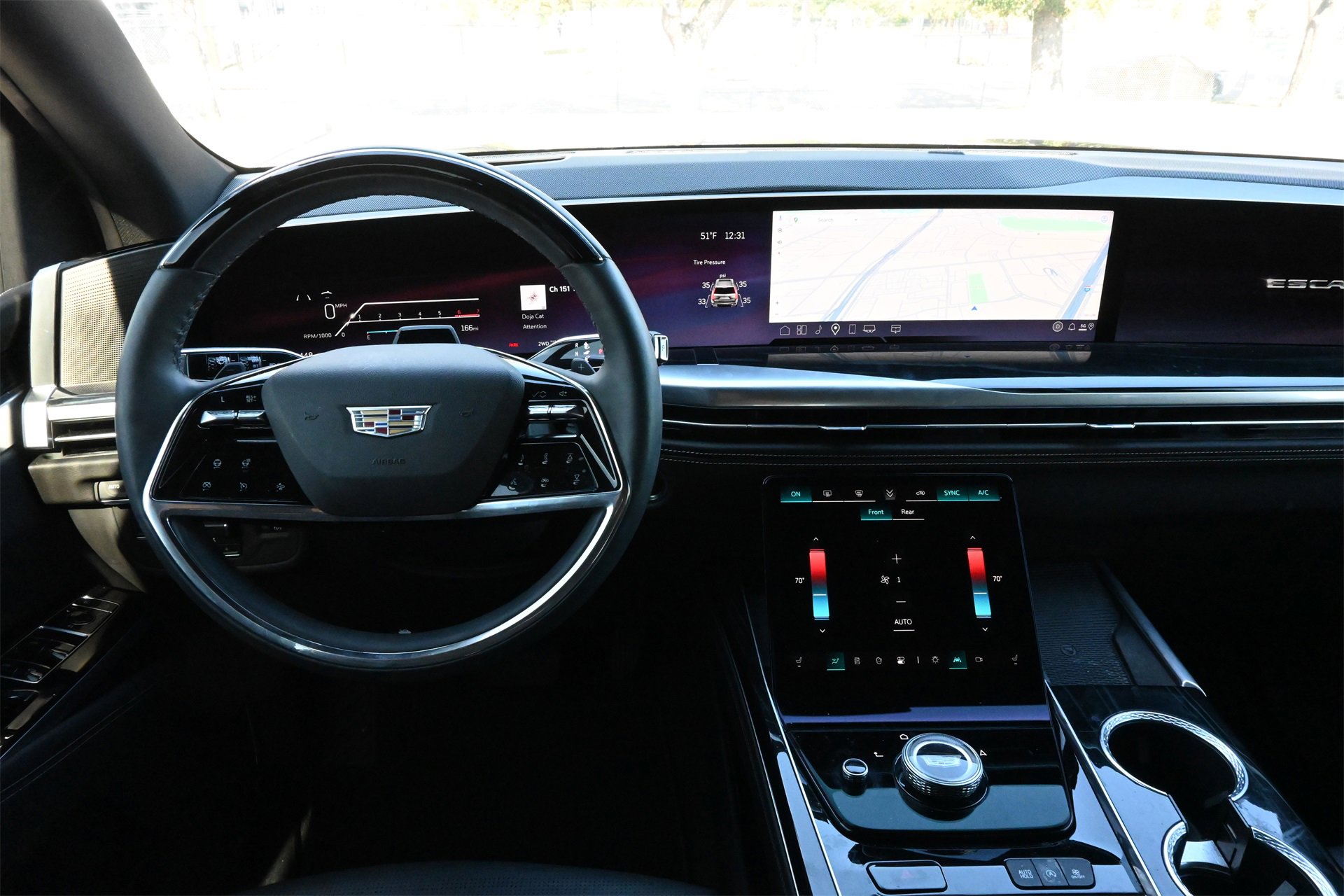 Certified 2025 Cadillac Escalade Sport w/ LPO, Floor Liner Package image 9