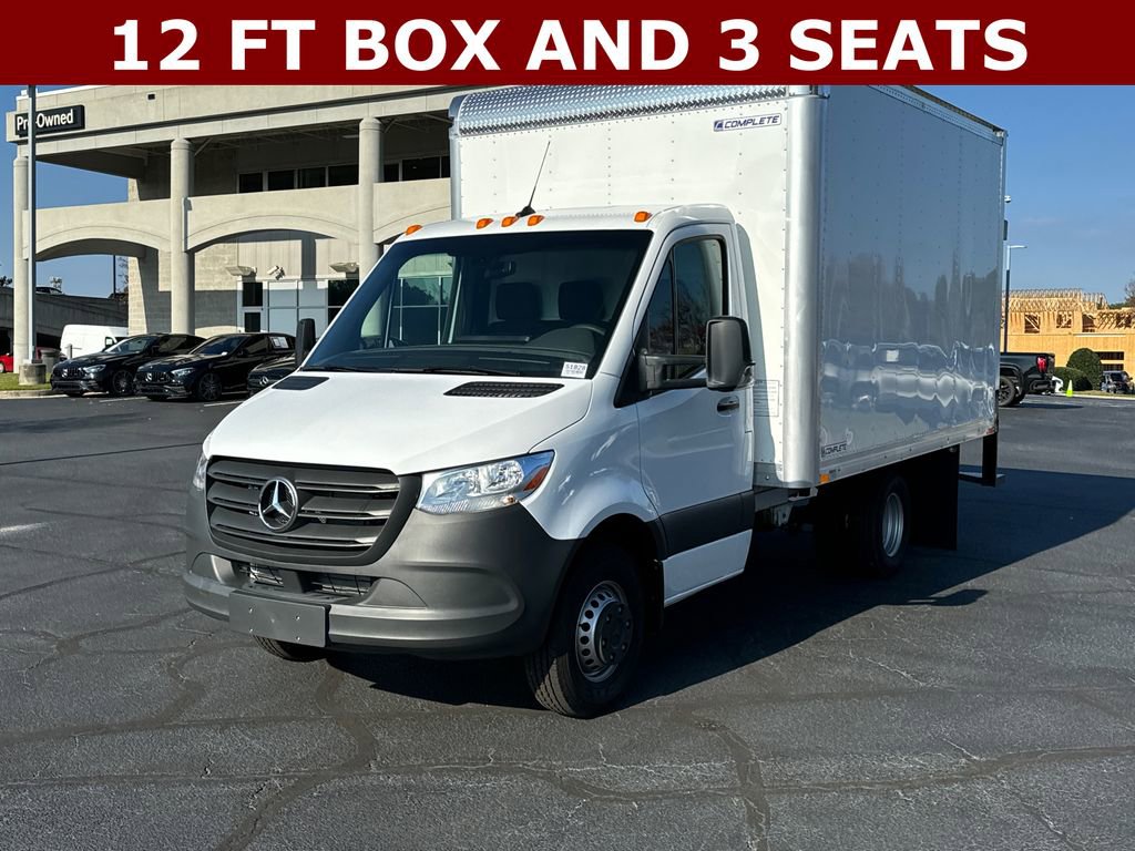 Used 2024 Mercedes-Benz Sprinter 3500 image 3