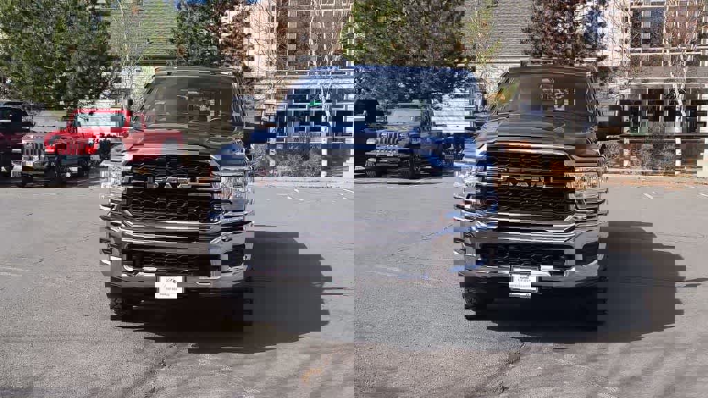 Used 2024 RAM 2500 Tradesman w/ Chrome Appearance Group image 4