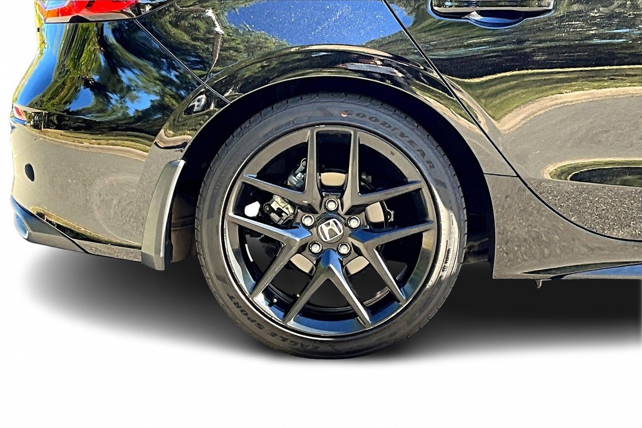 Used 2023 Honda Civic Sport image 32