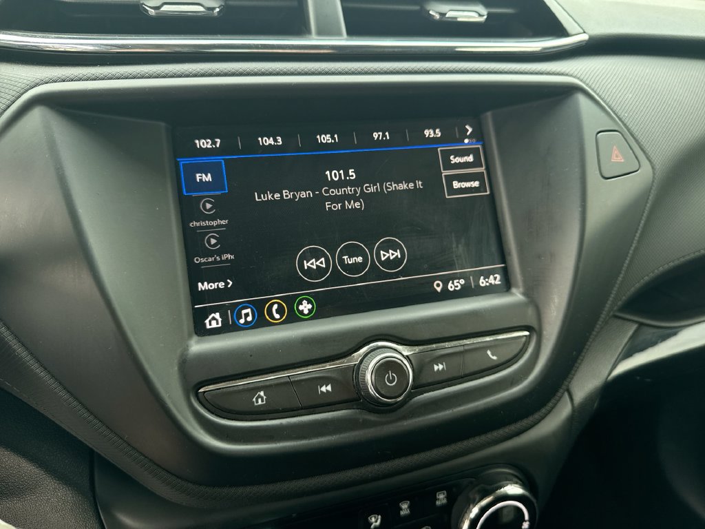 Used 2021 Chevrolet TrailBlazer LS FWD image 25