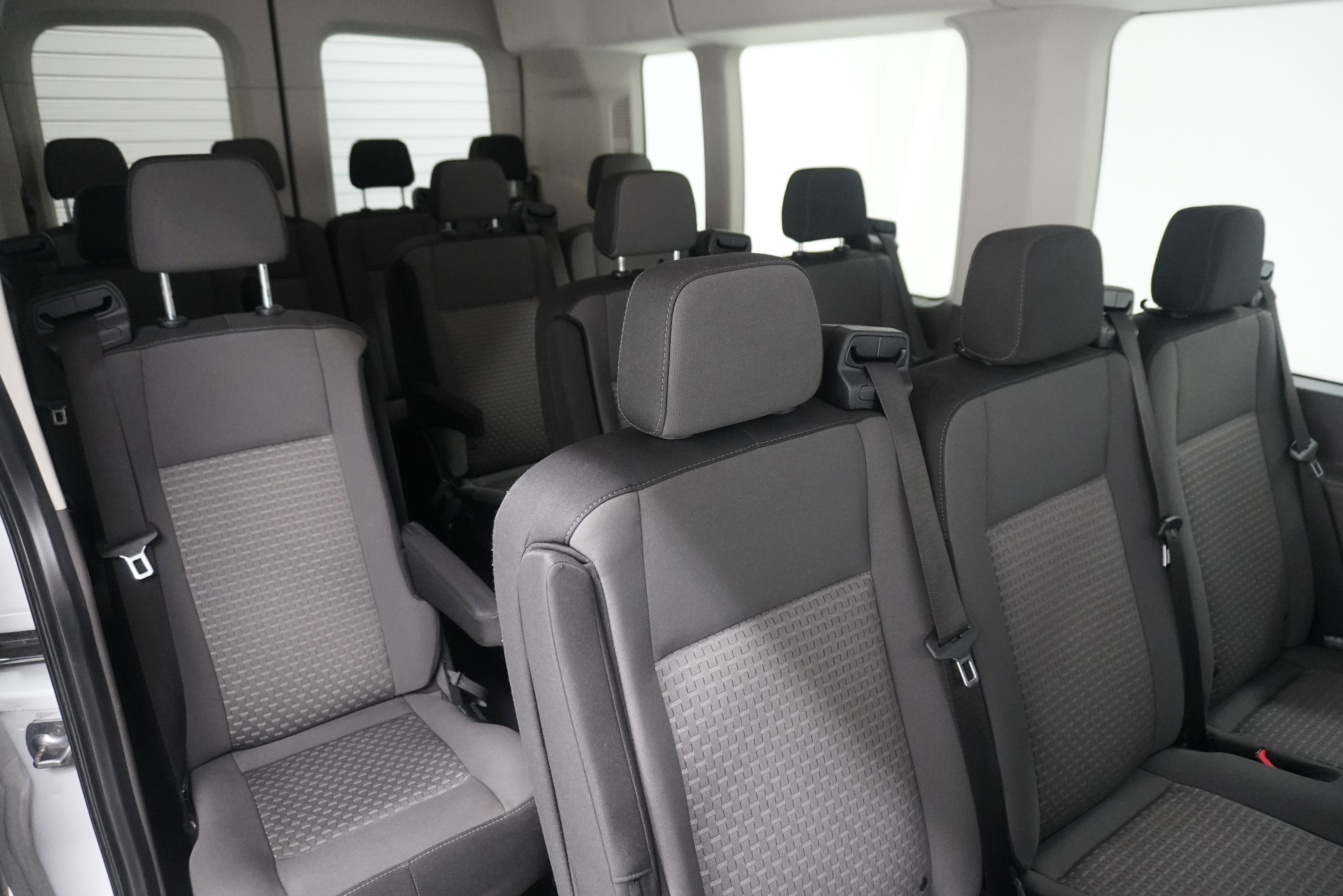 Used 2023 Ford Transit 350 XLT RWD image 9