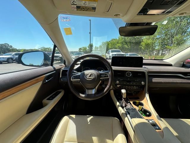 Used 2020 Lexus RX 350L Premium w/ Premium Package AWD/4WD image 17