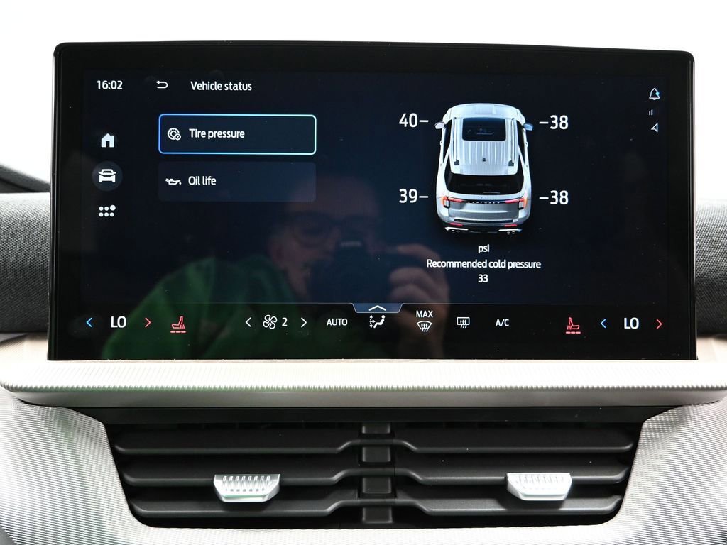 New 2026 Ford Explorer Active image 38