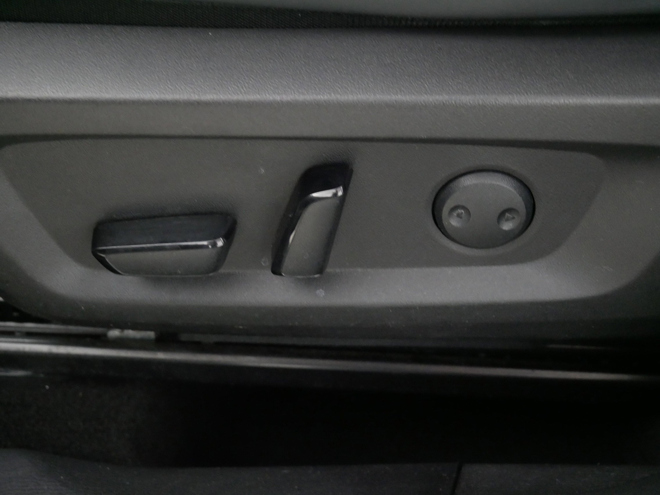 Used 2024 Mitsubishi Outlander SE image 20