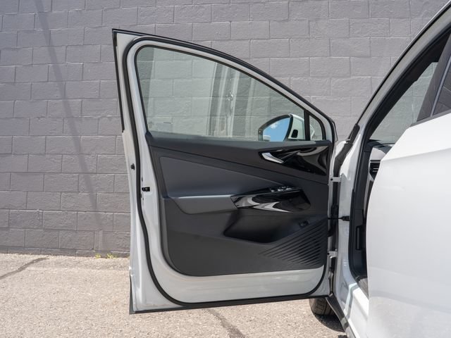 Used 2022 Volkswagen ID.4 Pro S w/ Gradient Package RWD image 15