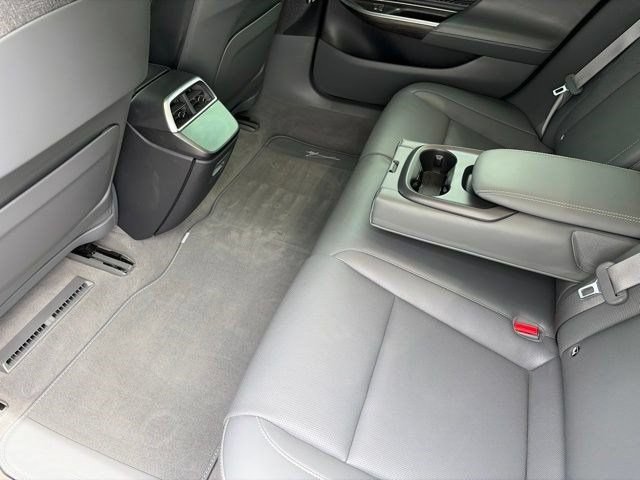 Used 2024 Lucid Air Touring AWD/4WD image 25