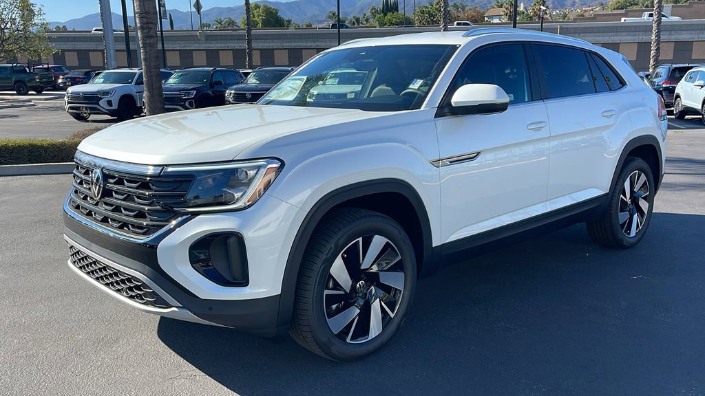 New 2026 Volkswagen Atlas Cross Sport SE FWD image 13