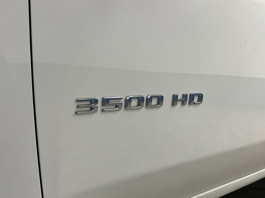 Used 2022 Chevrolet Silverado 3500 LT image 37
