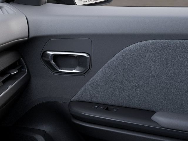 New 2026 Kia K4 FWD image 25