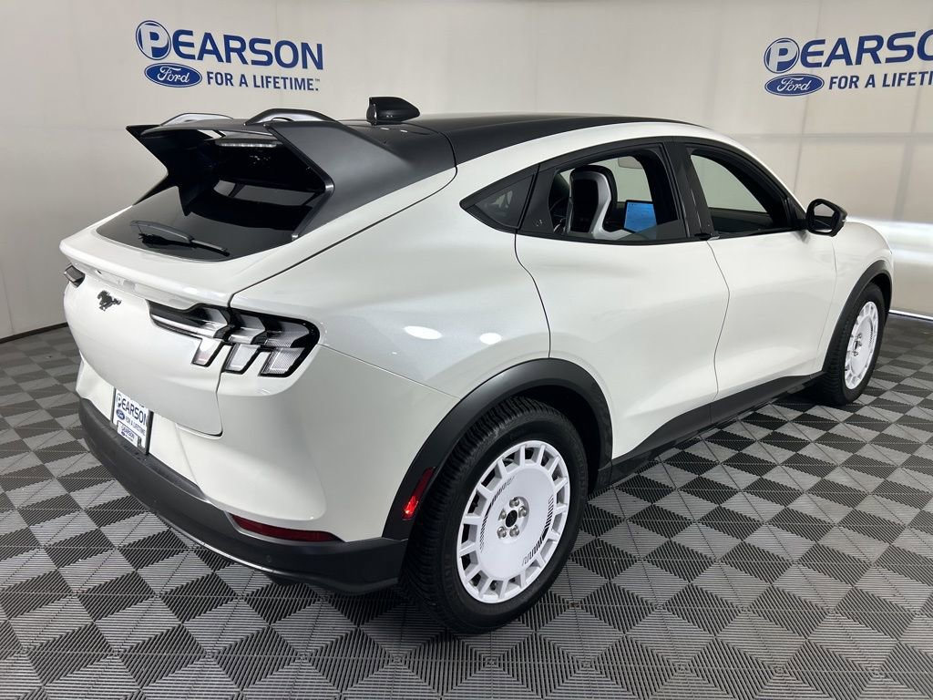 New 2025 Ford Mustang Mach-E GT image 5