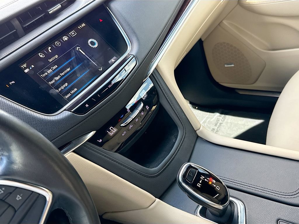 Used 2019 Cadillac XT5 Luxury image 27