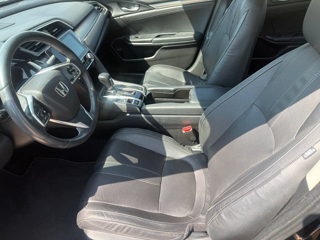 Used 2016 Honda Civic Touring image 15