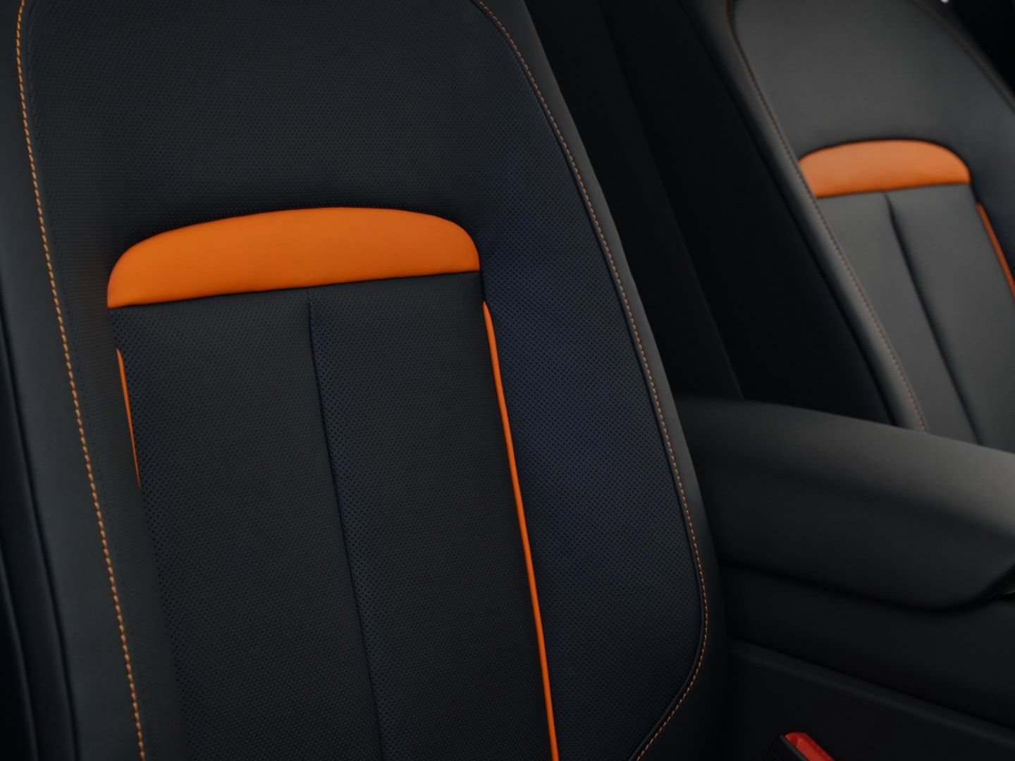 New 2027 Rolls-Royce Cullinan Black Badge AWD/4WD image 45