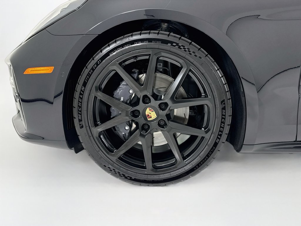 New 2026 Porsche Panamera RWD image 33