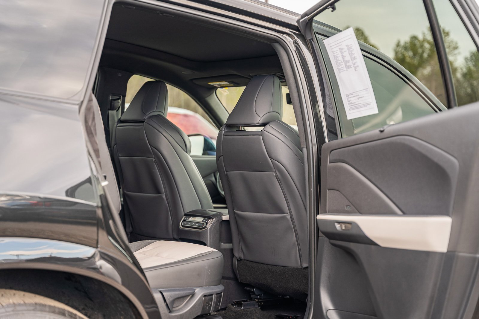 Used 2025 Lexus TX 500h AWD image 16