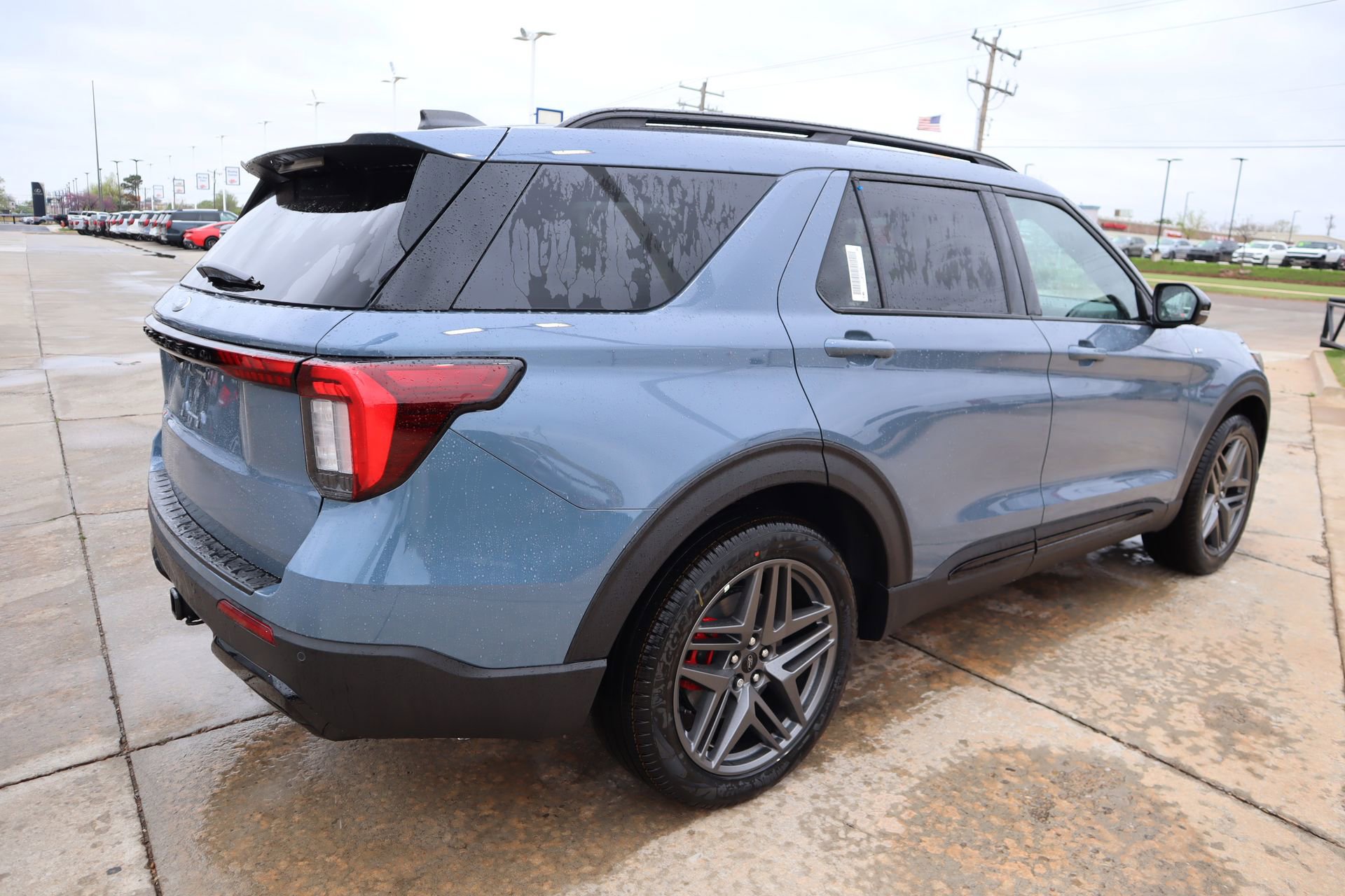 New 2026 Ford Explorer ST-Line w/ ST-Line Street Pack RWD image 24