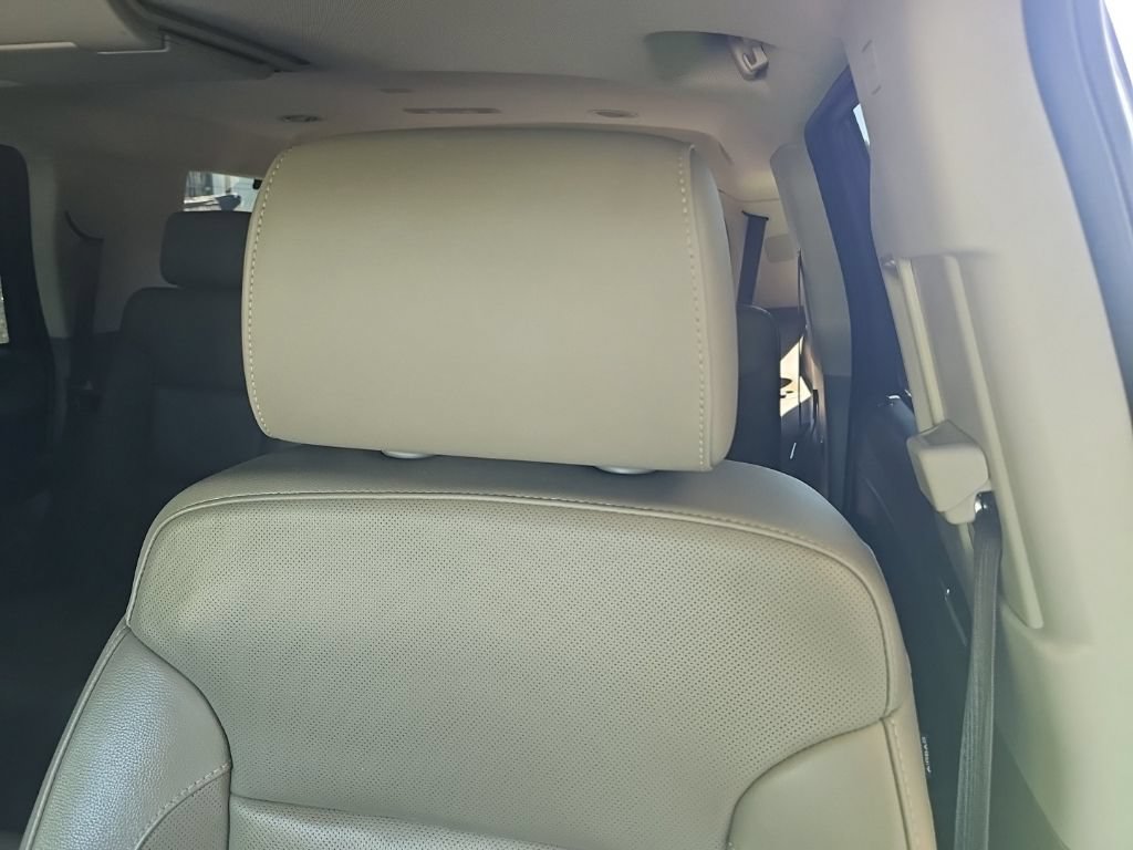 Used 2019 Chevrolet Tahoe Premier AWD/4WD image 15