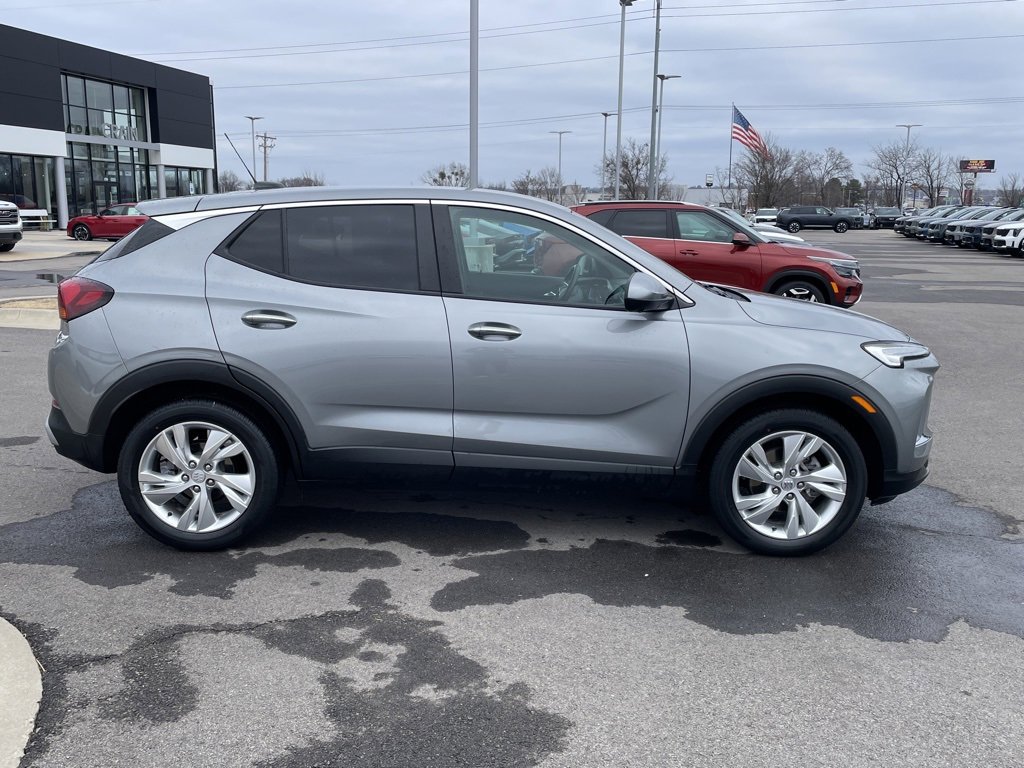 Used 2024 Buick Encore GX Preferred w/ Comfort Package image 8