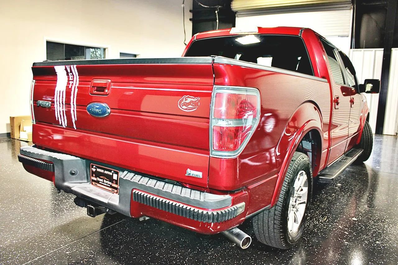 Used 2010 Ford F150 Lariat image 2